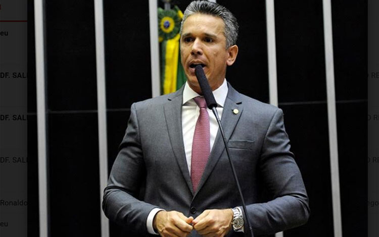 UM DEPUTADO CONTRA O RÁDIO ESPORTIVO BRASILEIRO